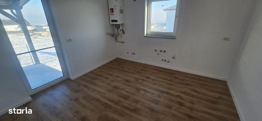 Duplex De Vanzare I Ipotesti, Suceava I Pret: 140.000 - 5