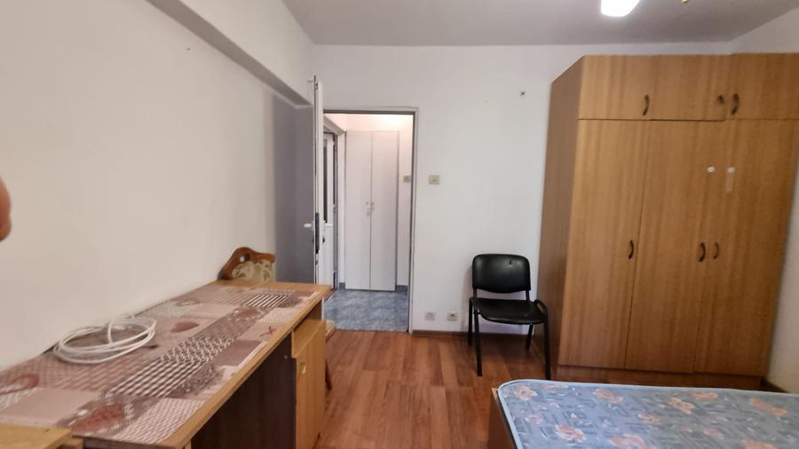 Apartament cu 2 camere semidecomandat în Iancului