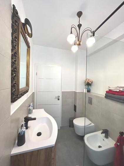 Apartament cu 4 camere decomandat în Arhitecților - Calea Cisnădiei