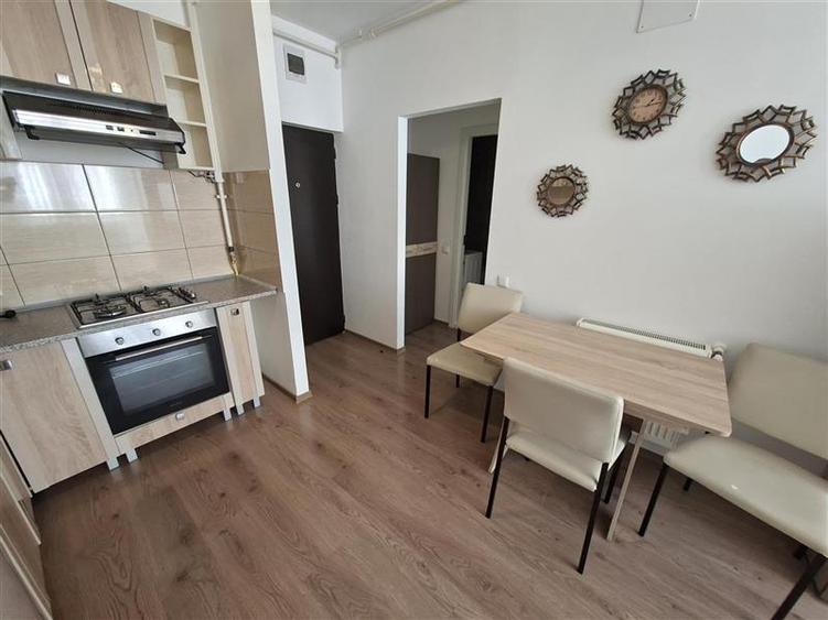 Apartament cu 2 camere circular, mobilat în Iris