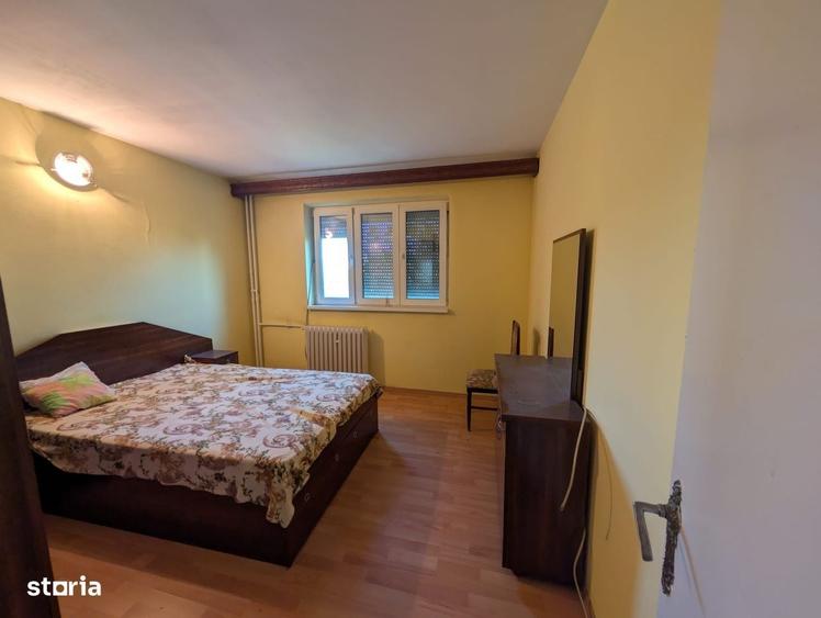Apartament cu 2 camere decomandat în Vest