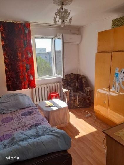 Apartament cu 3 camere în Berceni