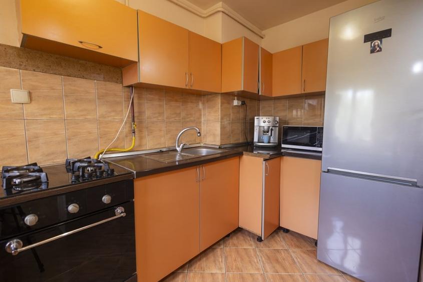 Apartament cu 2 camere decomandat în Dâmbovița