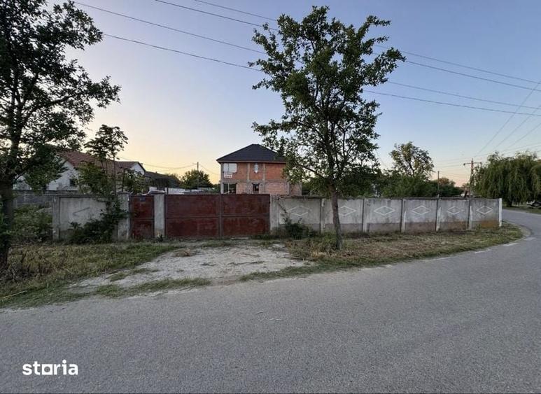 Teren de 450 mp, în Vladimirescu