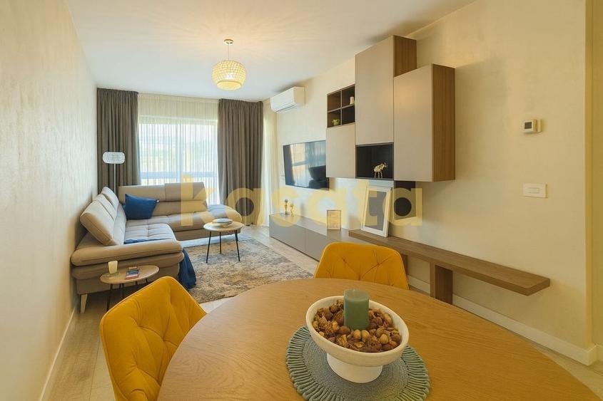 Apartament cu 3 camere decomandat în P-ta Presei Libere