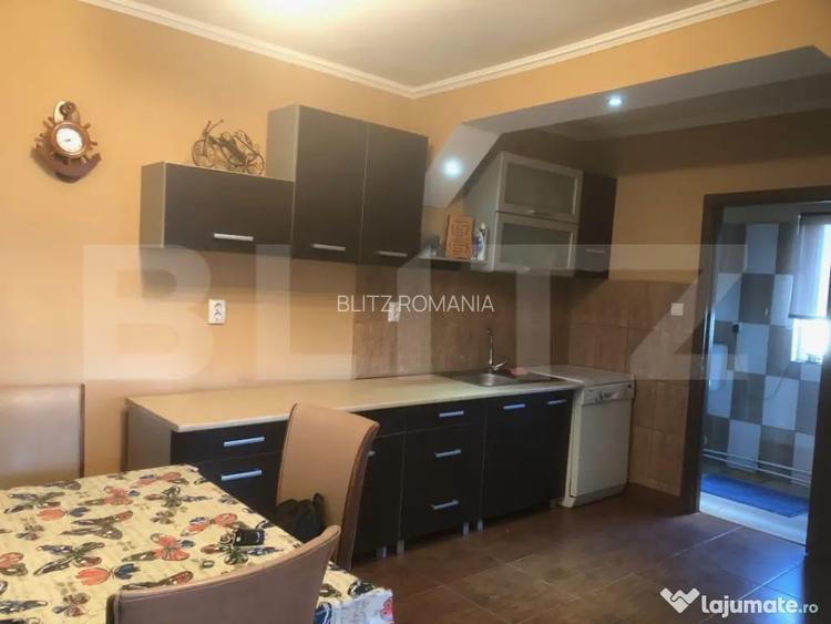 De vanzare , casa cu teren intravilan 3000mp , zona Ciuperc - Ciuperceni (Satu-Mare)