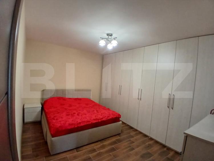 Casă individuală cu 6 camere cu Canalizare în Tinca