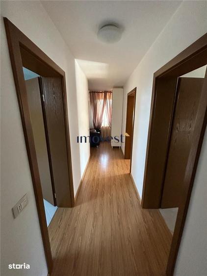Casă cu 4 camere cu Teren 1000 Mp în Central