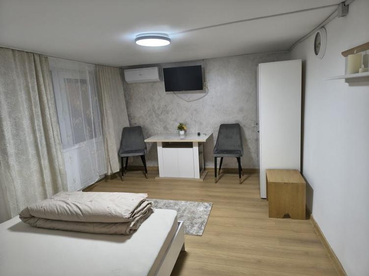 Apartament semidecomandat în Central