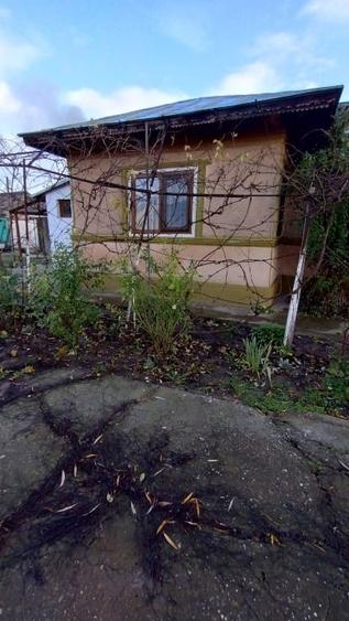 Casă individuală cu 4 camere cu Teren 1200 Mp în Cotorca