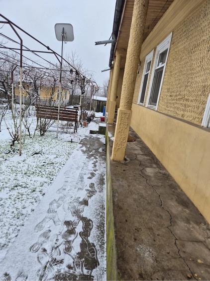 Casă cu 3 camere cu Teren 700 Mp în Central