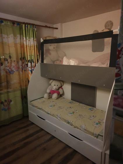 Apartament cu 3 camere decomandat în Gării