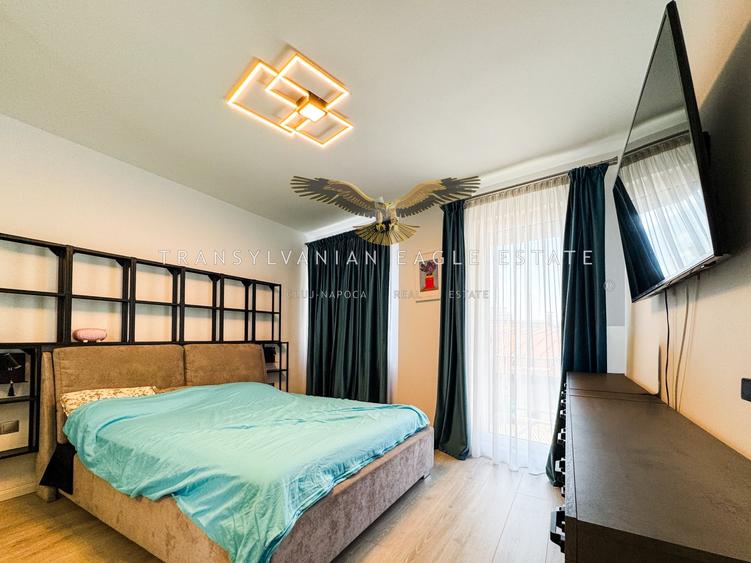 Apartament cu 3 camere semidecomandat, mobilat în Central