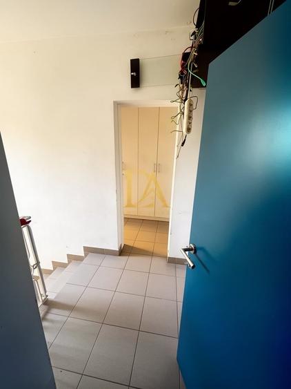 Spațiu comercial, de 119.55999755859 mp, în Libertății