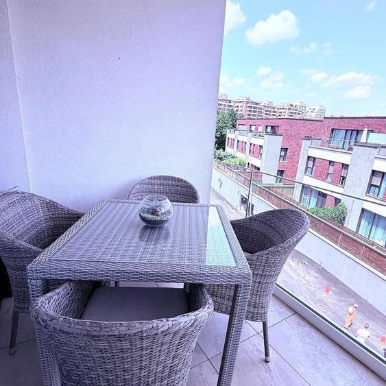 Apartament cu 3 camere, mobilat în Pipera