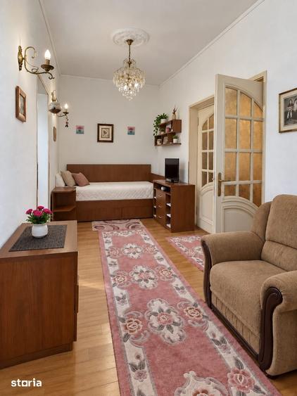 Casă cu Teren 250 Mp în Tei