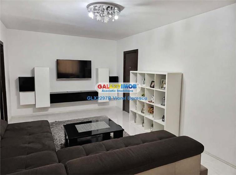 Apartament cu 5 camere decomandat, mobilat în Titan