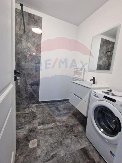 Apartament cu 2 camere semidecomandat în Nord-Vest