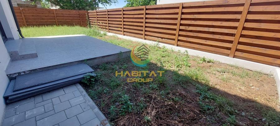 Casă individuală cu 3 camere cu Canalizare în Nord-Est