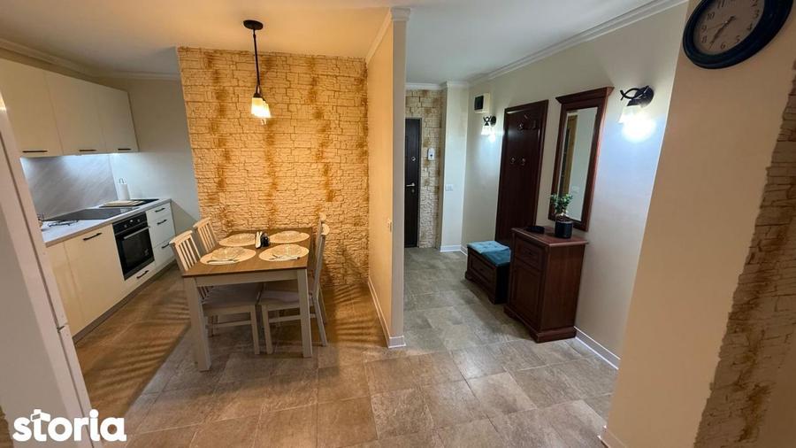 Apartament cu 2 camere, mobilat în Faleza Nord