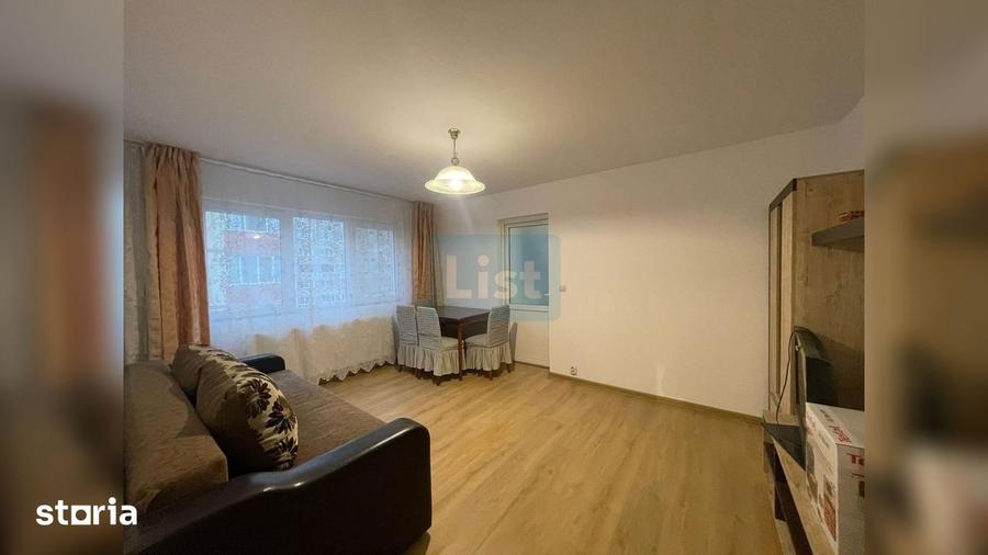 Apartament cu 3 camere în Micro III