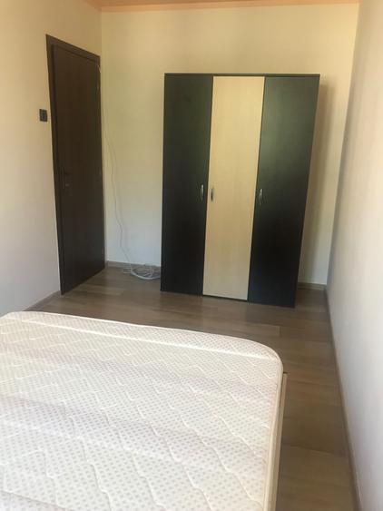Apartament cu 2 camere decomandat în Astra