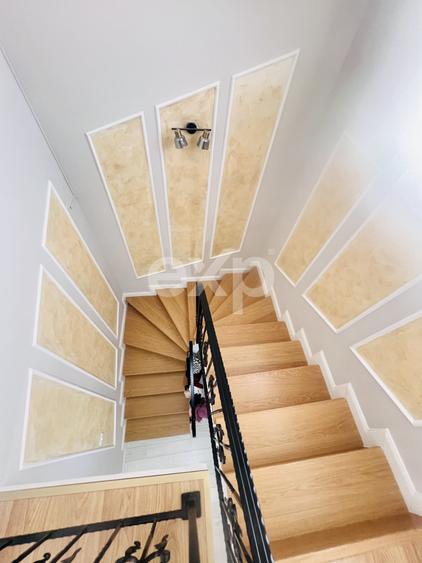 Duplex cu 3 camere cu Canalizare în Vladimirescu