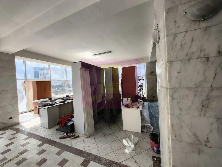 Spațiu comercial, de 238 mp, în Alexandriei