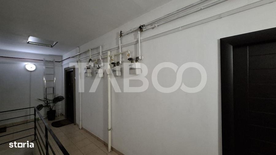 Apartament 2 camere de vanzare semidecomandat 41 mp zona Selimbar - 1