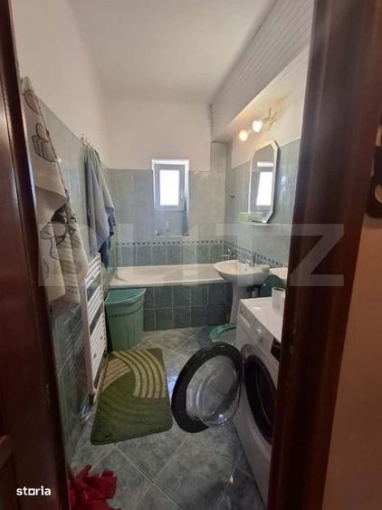 Apartament cu 3 camere semidecomandat în Central