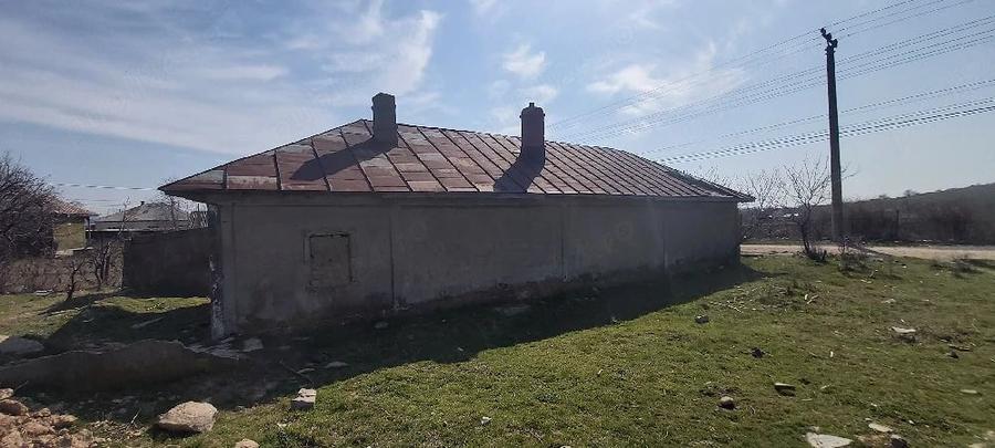 Teren de 1534 mp, în Greci