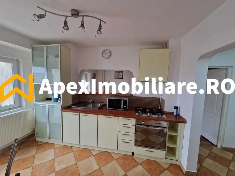 Apartament cu 2 camere decomandat, mobilat în Vitan