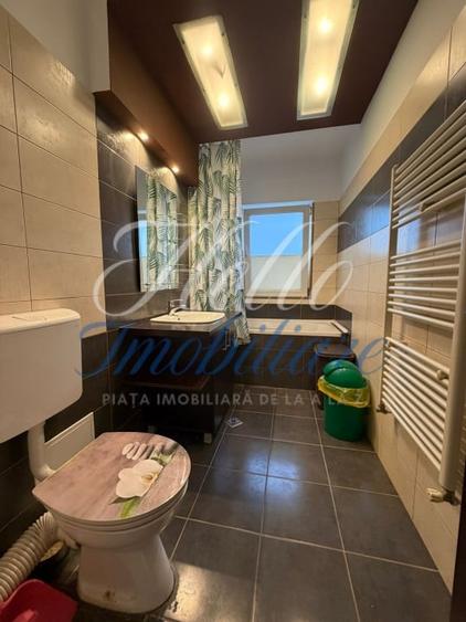 Apartament cu 2 camere semidecomandat în Florești