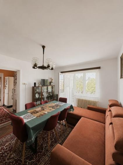 Apartament cu 3 camere semidecomandat în Mănăștur