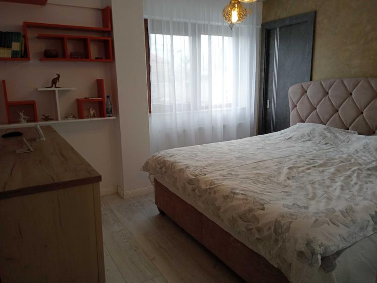 Apartament cu 2 camere decomandat în Calea Severinului