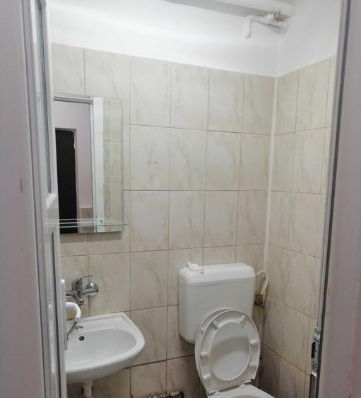 Garsonieră decomandată în Berceni