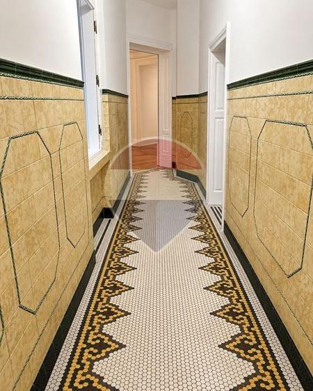 Apartament cu 5 camere circular în Grădina Icoanei