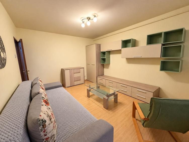 Apartament cu 2 camere decomandat în Drumul Taberei