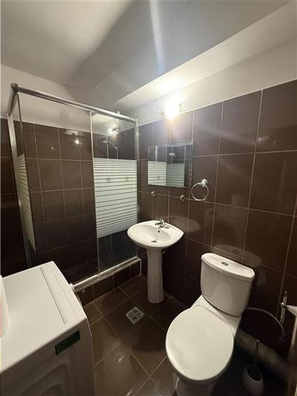 Garsonieră decomandată, mobilată în Tomis Nord