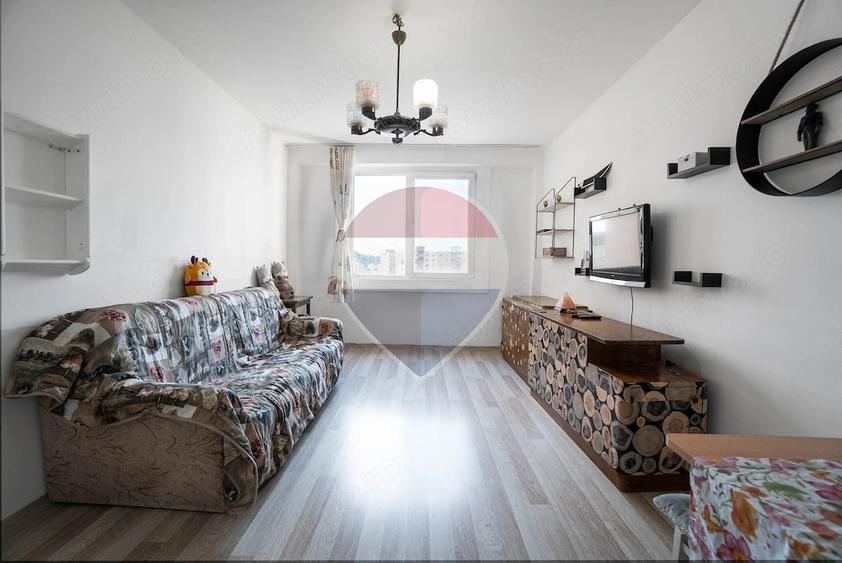 Apartament cu 2 camere decomandat în Astra