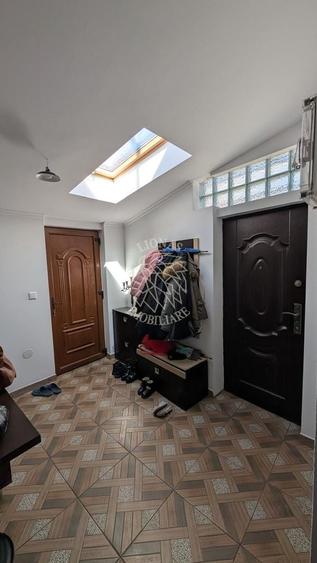 Casă individuală cu 3 camere cu Canalizare în Ultracentral