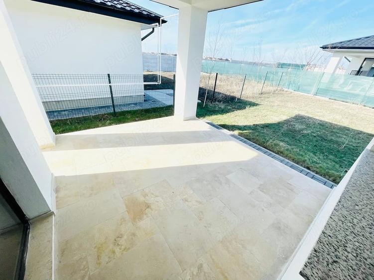 Casă cu 4 camere cu Teren 528 Mp în Central