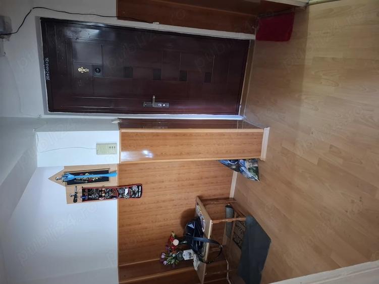 Garsonieră decomandată în Central