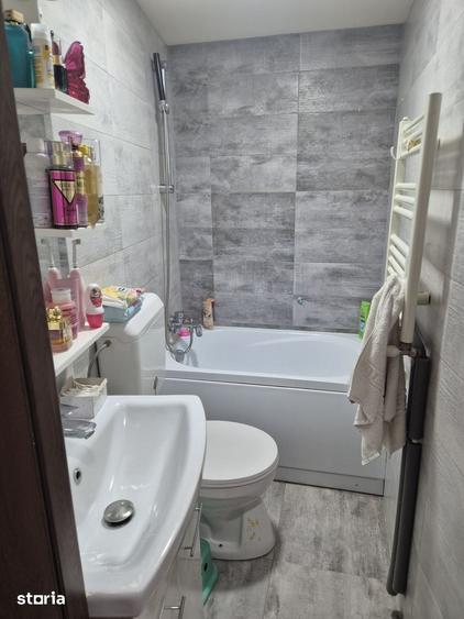 Vanzare apart. 3 cam. +1 cam. supraetajata,centr. proprie, Zona Teatru - 8