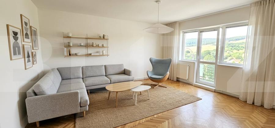 Apartament cu 3 camere decomandat în Simeria