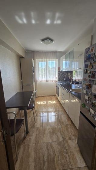 Apartament cu 2 camere decomandat în Malu Roșu