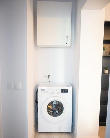 Apartament cu 3 camere semidecomandat, mobilat în 13 Septembrie