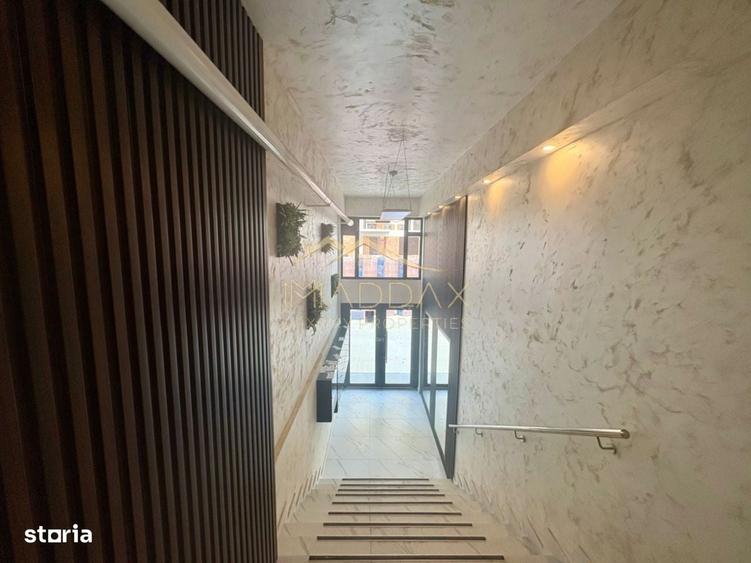 Apartament cu 2 camere decomandat în Roșu