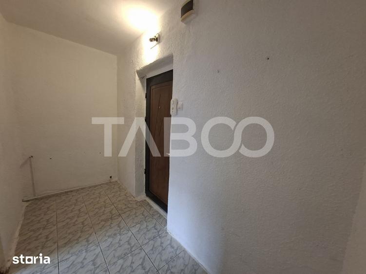 Garsonieră decomandată în Turnișor