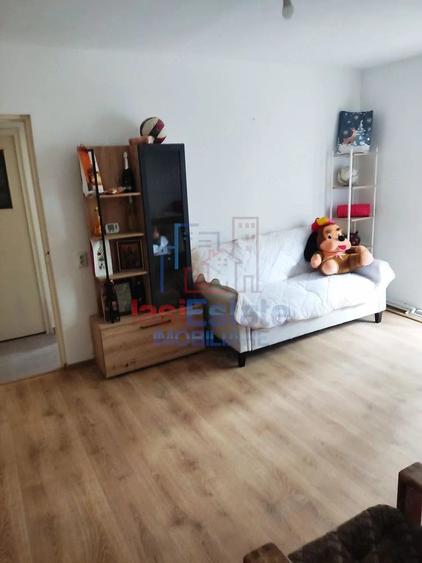 Apartament 3 camere etajul 1 zona Dacia - 2